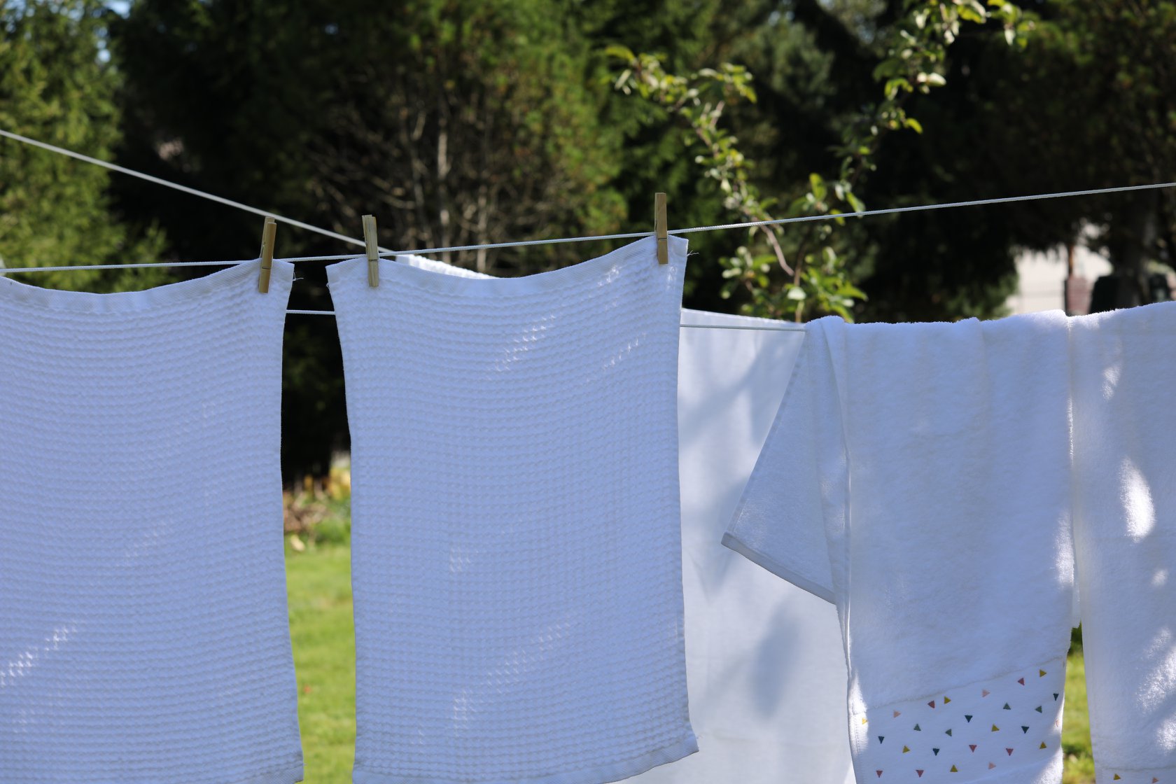 Ką daryti, kad balti skalbiniai iš tiesų būtų balti?